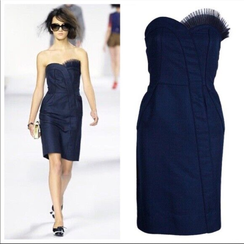 Marc Jacobs Runway Dress – Navy Blue Cocktail Dress with Tulle Fan Detail